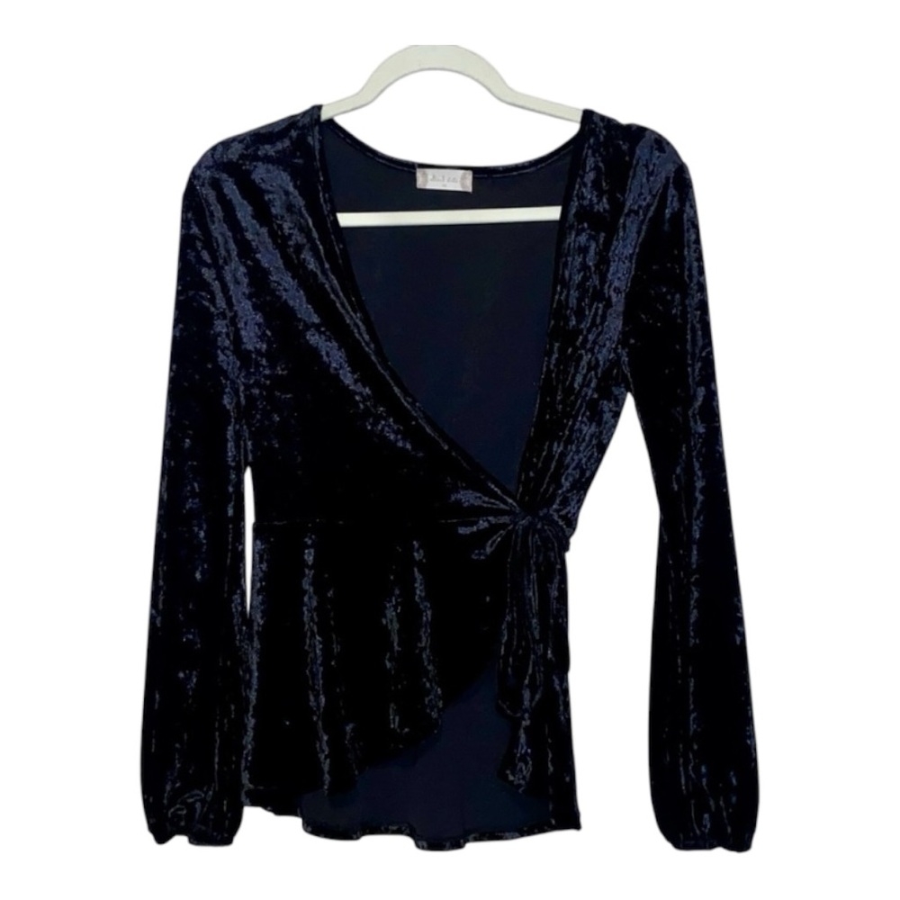 Altar'd State Women’s Size XS Black Crushed Velvet Long Sleeve Wrap Blouse